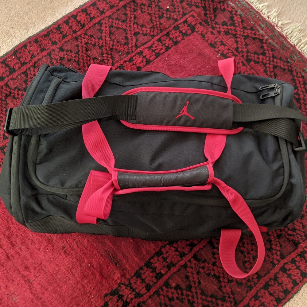 Nike Air Jordan Jumpman Duffle Bag - Black/Red